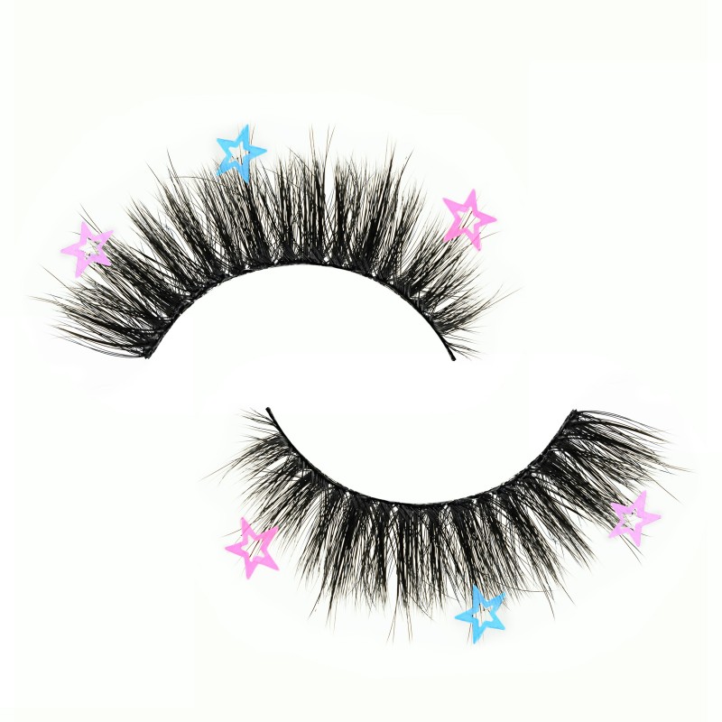 Why is It Not Ideal to Wear False Eyelashes for a Long Time?